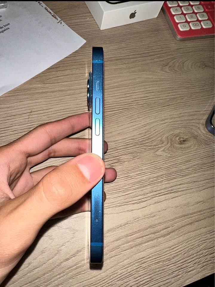 Iphone13 original 256gb (annonce très sérieuse)