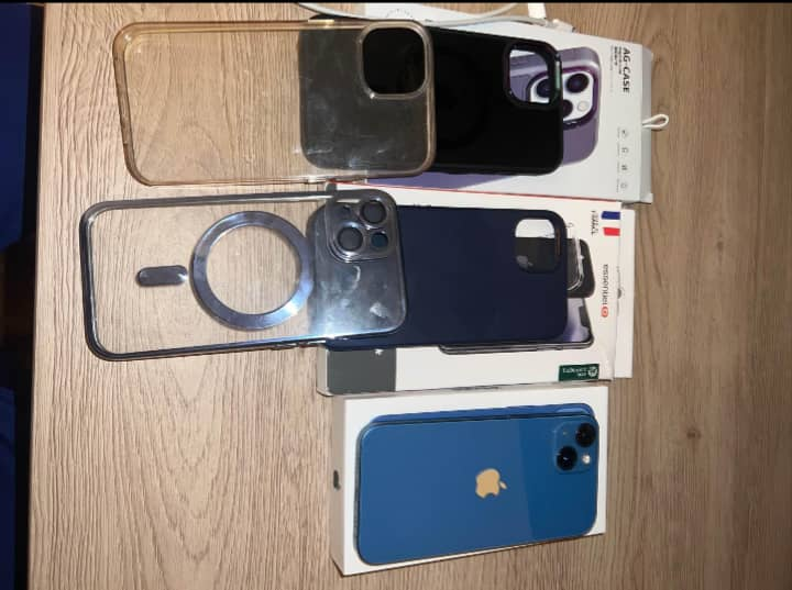 Iphone13 original 256gb (annonce très sérieuse) - Miniature 5