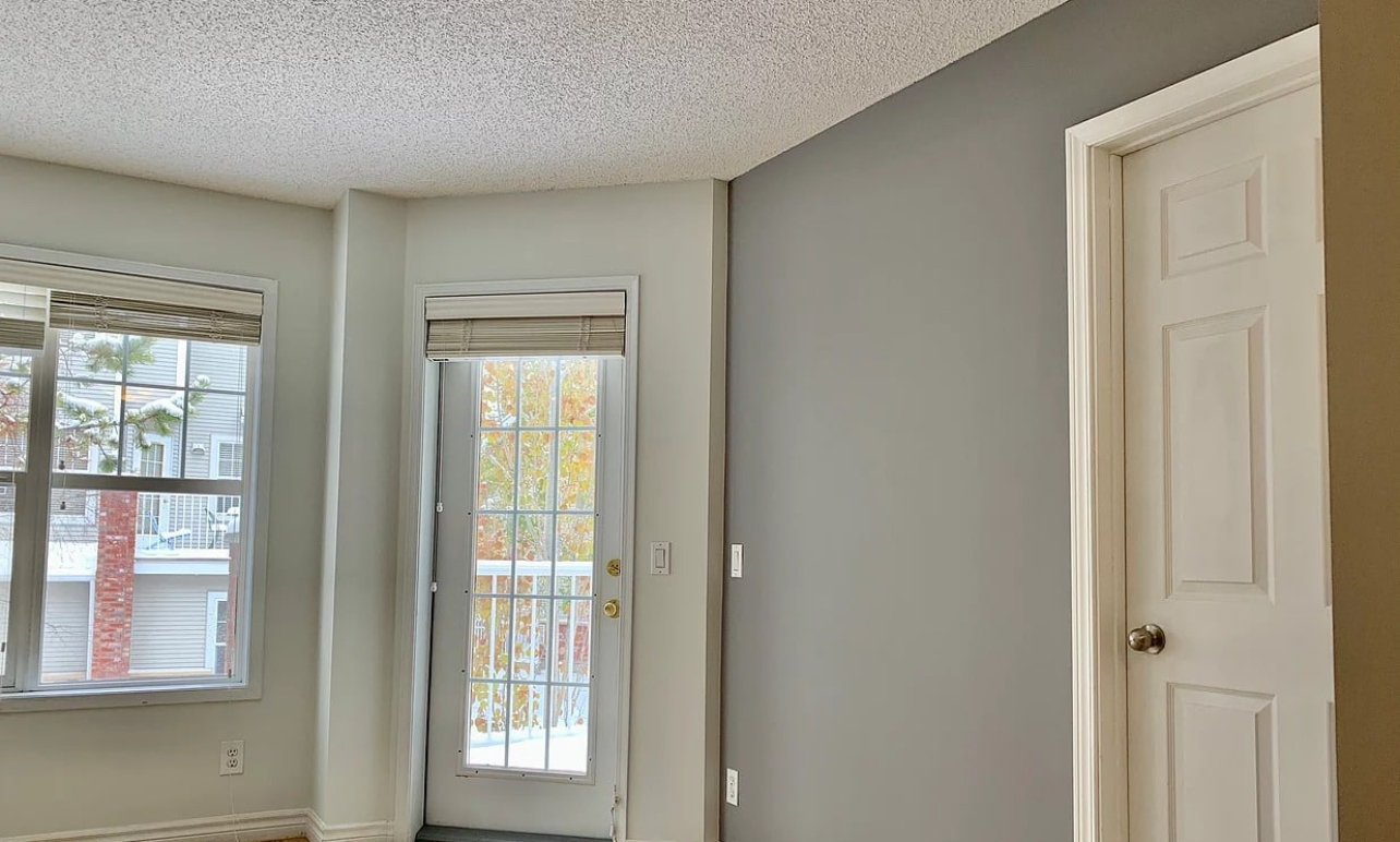 Pose de carrelage, parquet, lino, peinture et placo