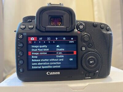 Appareil Photo Canon EOS 5D Mark IV nu avec bouchon, avec batterie et chargeur dans sa boite d'origi