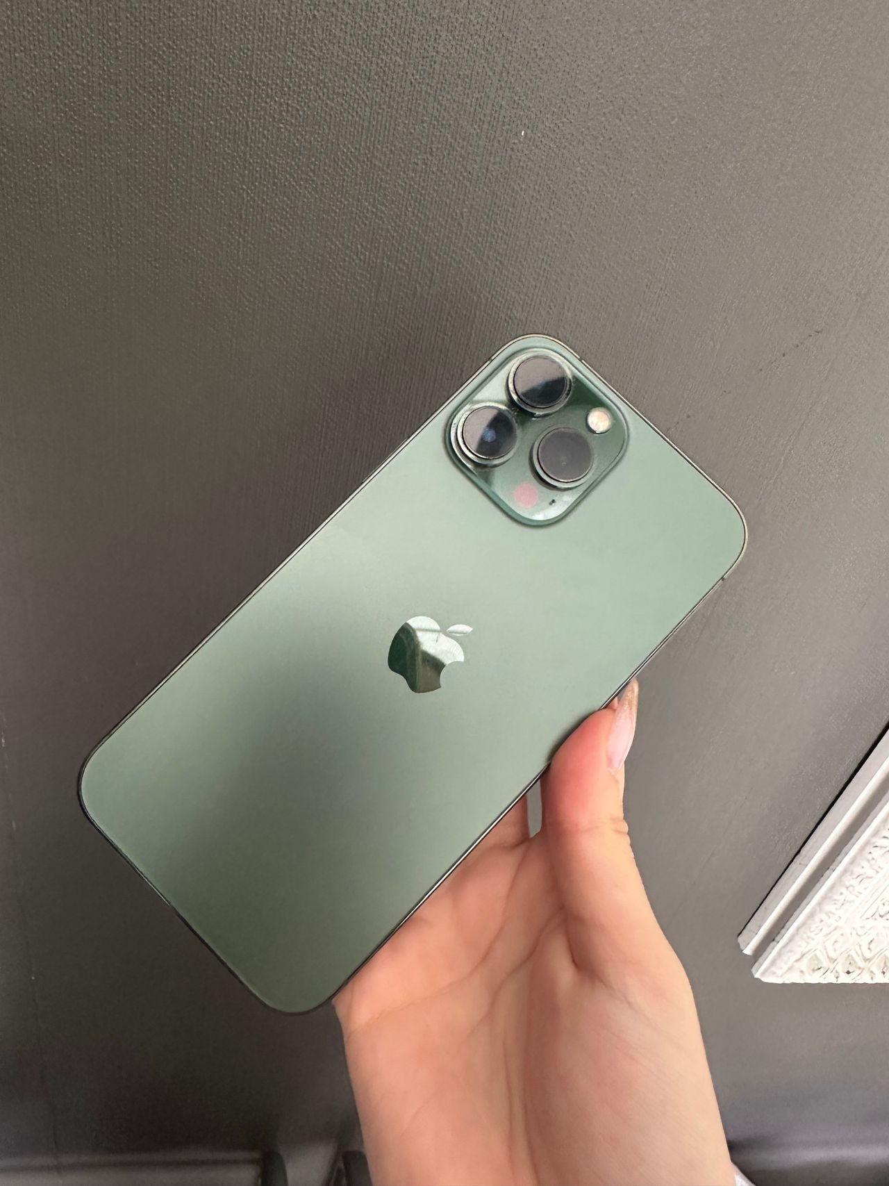 Je vends un iPhone 13 Pro Max - Très bien utilisé