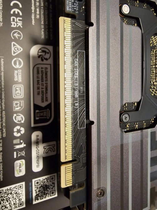 Carte graphique ASUS TUF Gaming GeForce 5090 32 Go - Neuve - Miniature 3