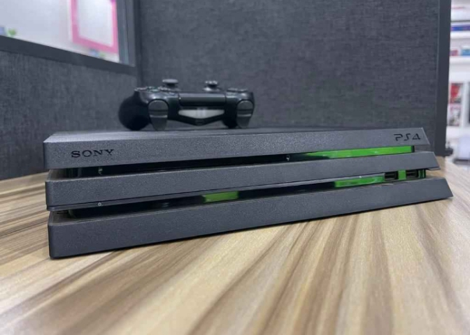 Console Playstation PS4 - Miniature 3