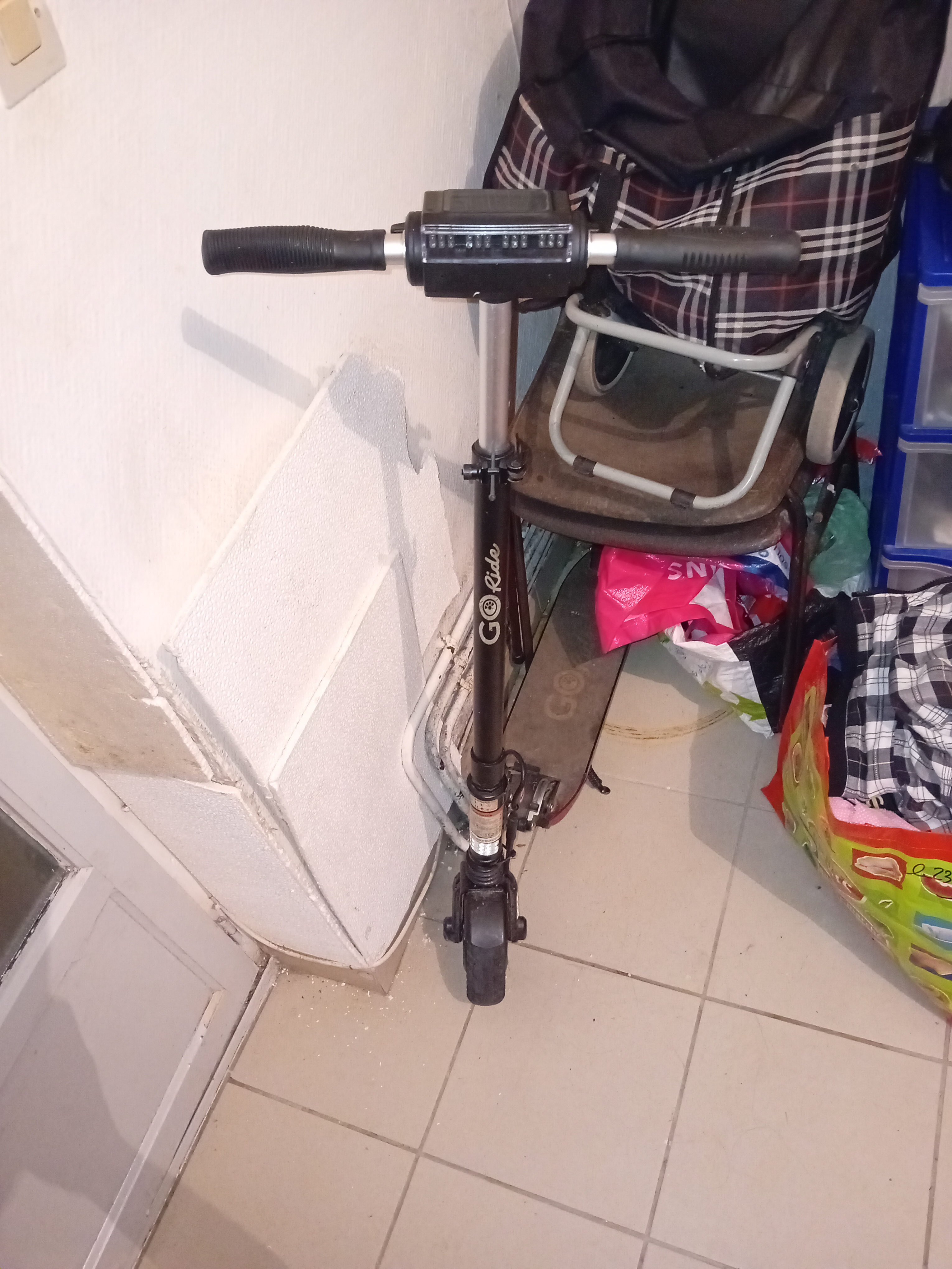 va faire du scooter Illetrica - Miniature 3