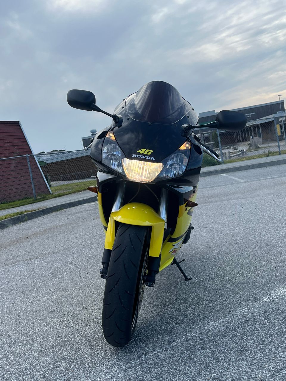 Honda CBR 954RR- Équipement; Centrale électrique - Miniature 7