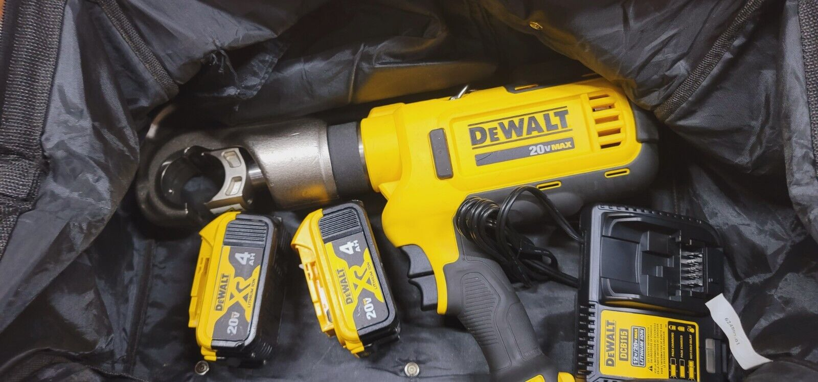 DEWALT-DCK883D2-20V-MAX-Li-Ion-Cordless-8-Tool-Combo