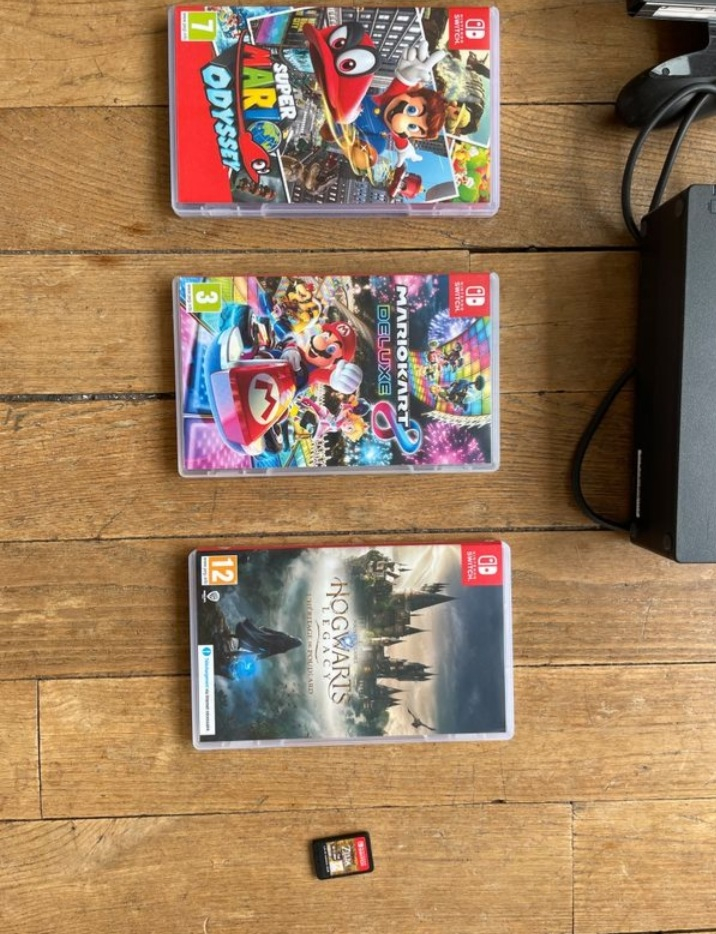 Je vends mon nintendo switch - Miniature 3