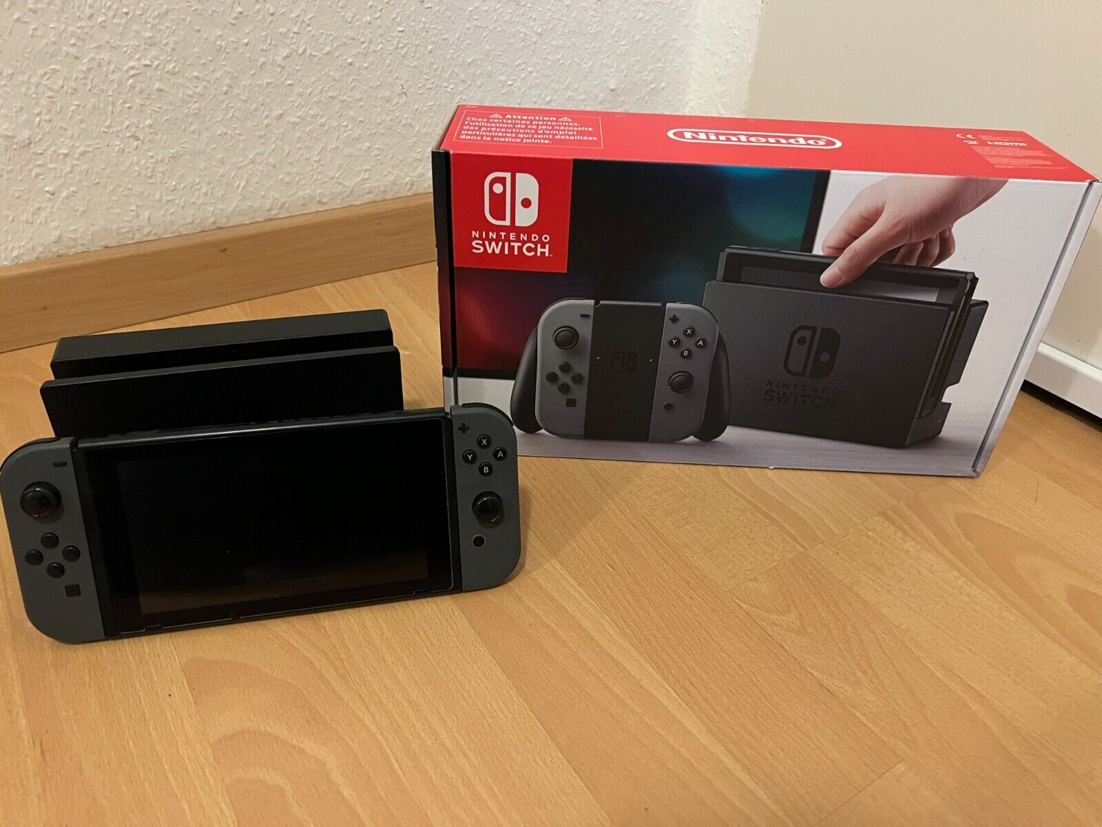 nitendo Switch - Photo 1