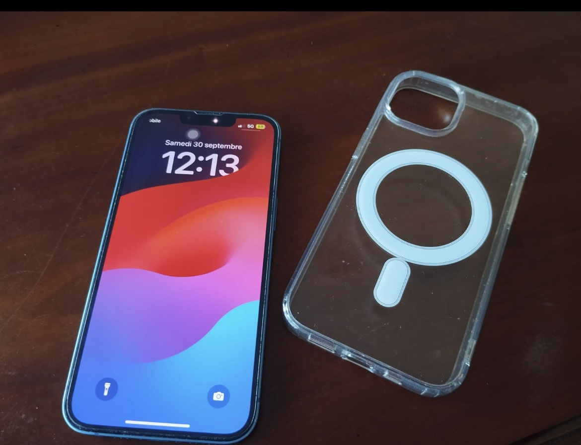 iPhone 13