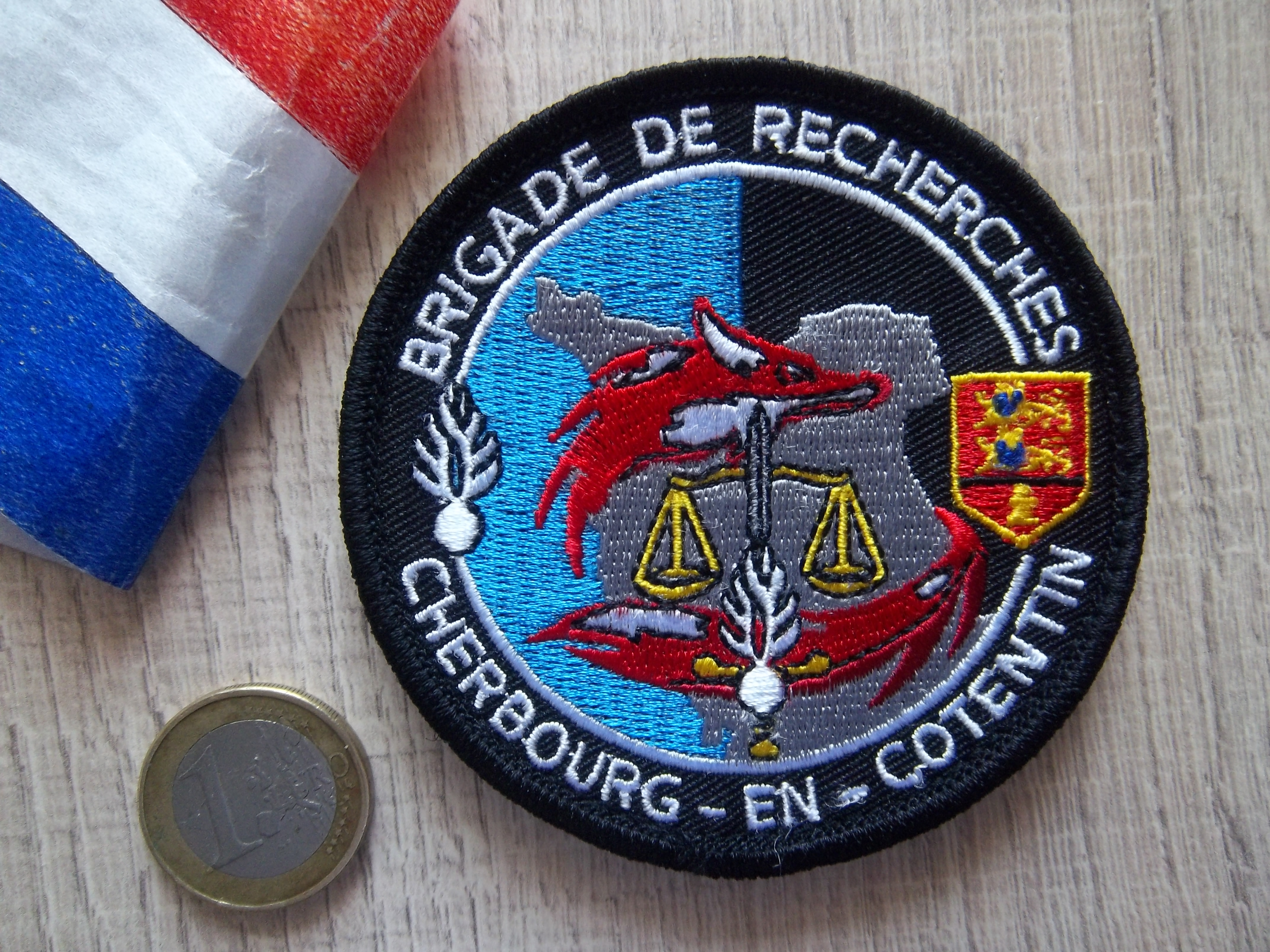 Écusson militaire de la brigade de recherches de la gendarmerie de Cherbourg-en-Cotentin - Miniature 2