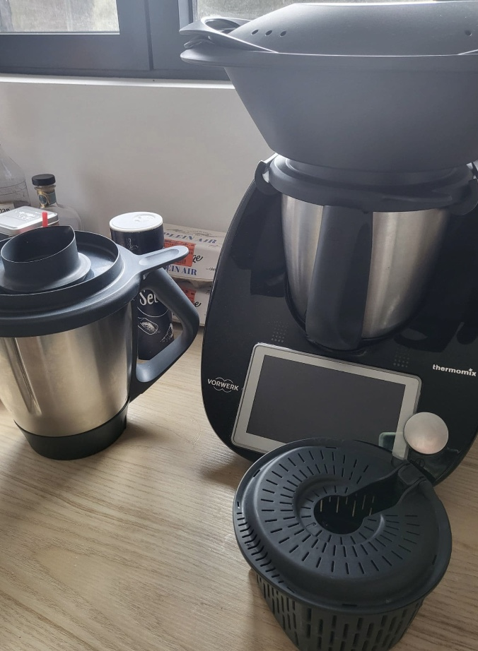 THERMOMIX TM6 AVEC ACCESSOIRES