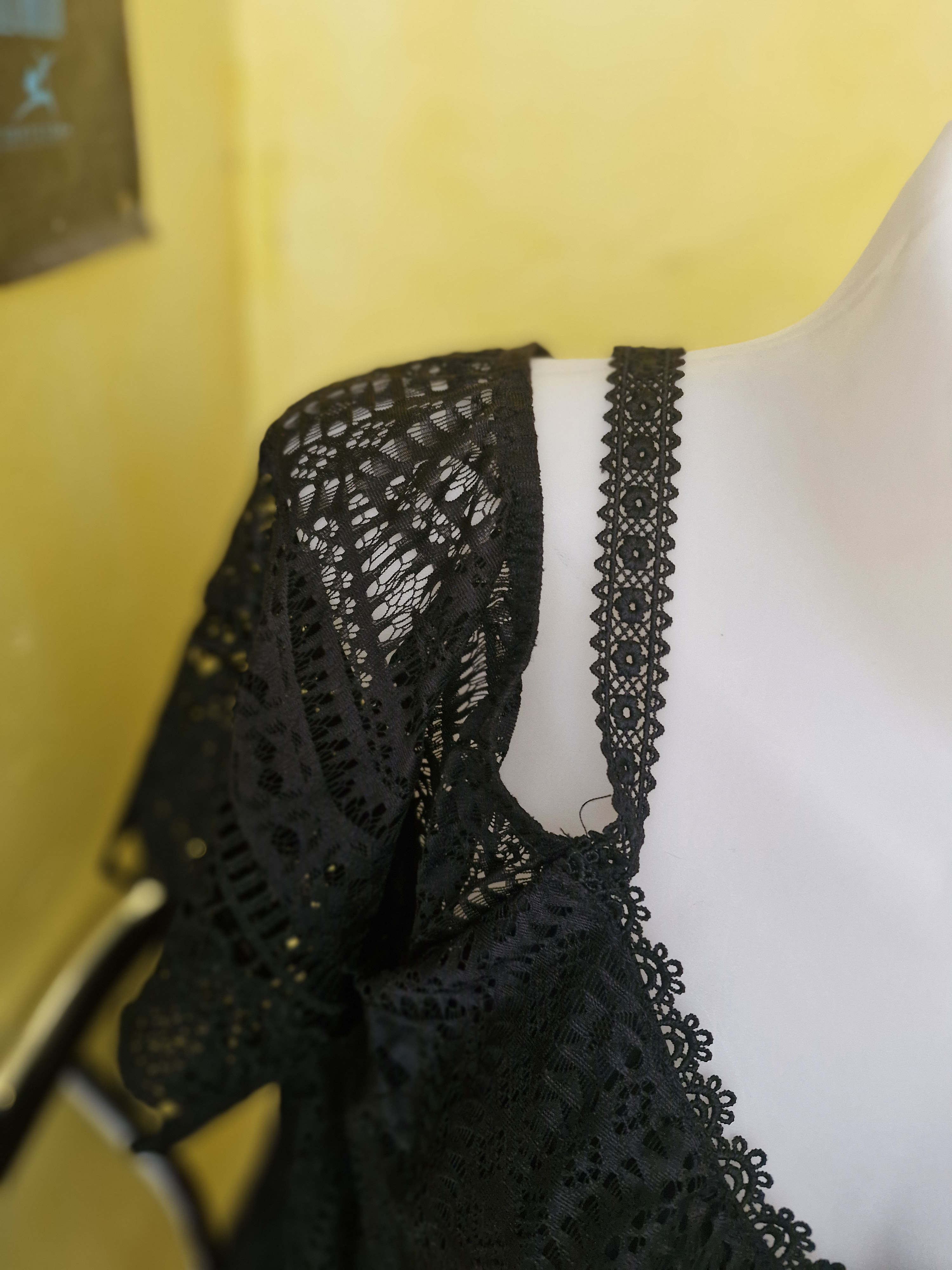 Belle tunique noire pour femme - Miniature 2