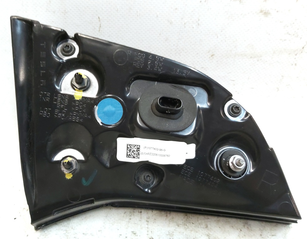 Feu intérieur droit (USA) Tesla modèle 3, modèle Y 1077402-96-G