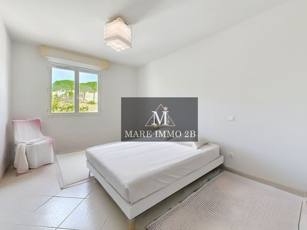 Superbe maison mitoyenne - Miniature 2