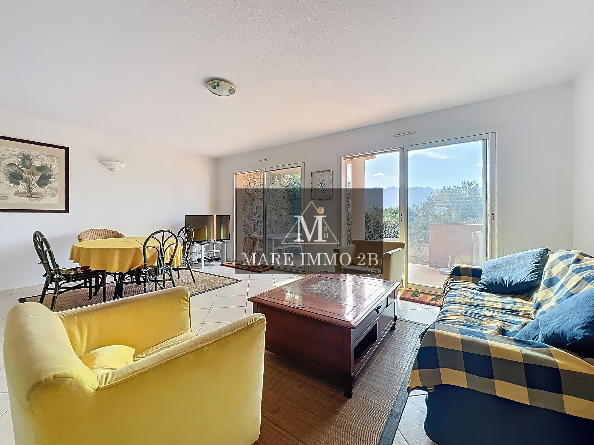 Superbe maison mitoyenne - Miniature 5