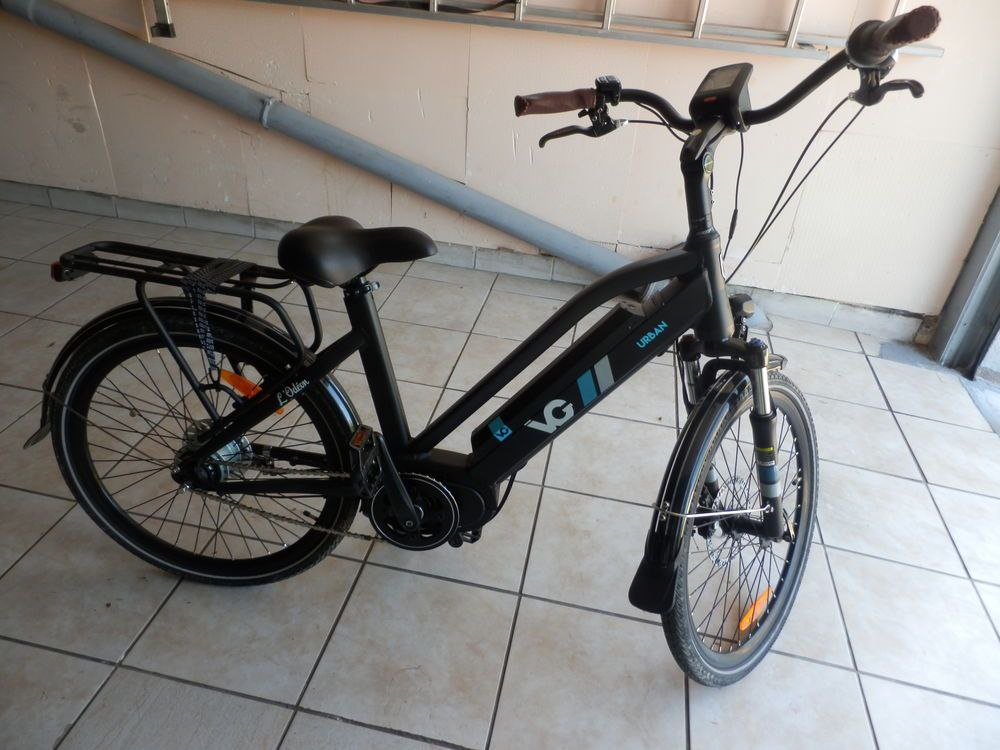 Vélo électrique de marque ODEON