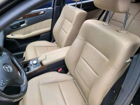 Automobile