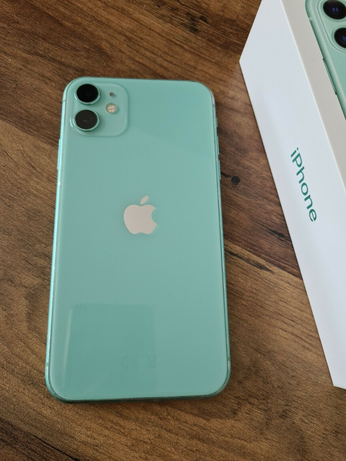Apple iPhone 11 - 64Go - Vert (Désimlocké) A2221 (CDMA + GSM) - Miniature 2
