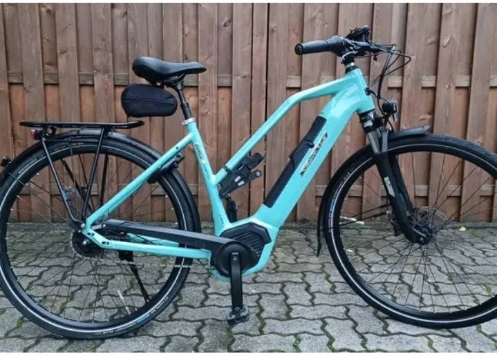 Vélo électrique hönes