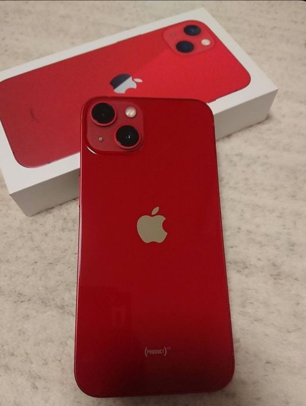 iPhone 14 rouge reconditionné 128GB en excellent état