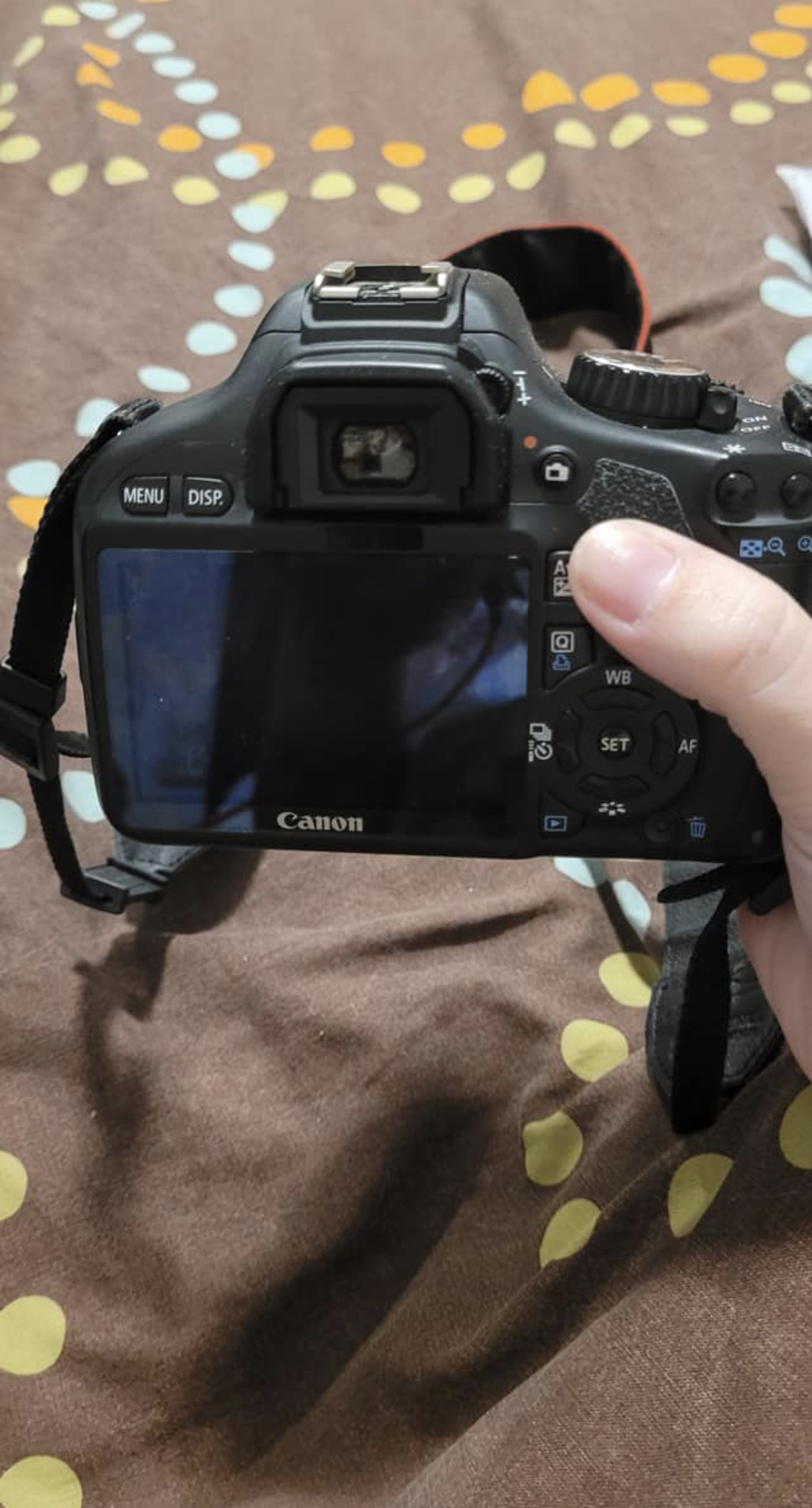 Appareil photo reflex CANON EOS 550D Prix 100eur