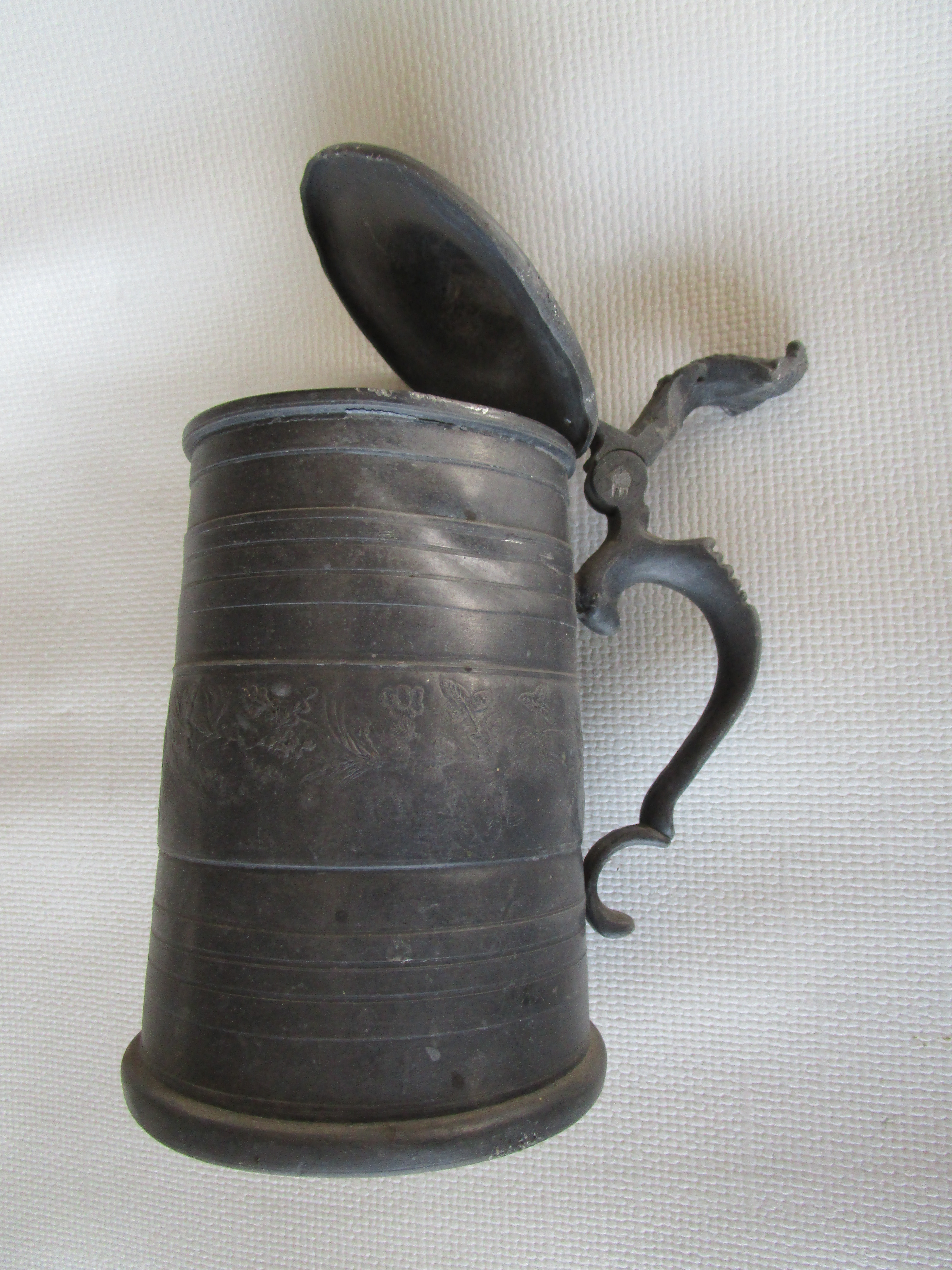Pichet ancien - Miniature 2