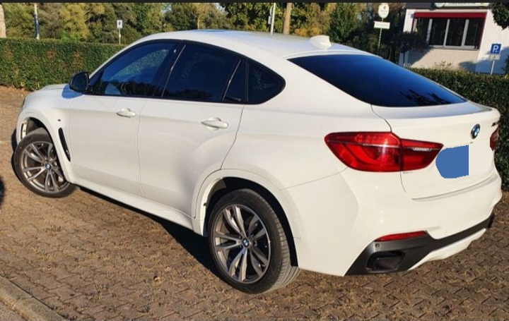 BMW x6 M50