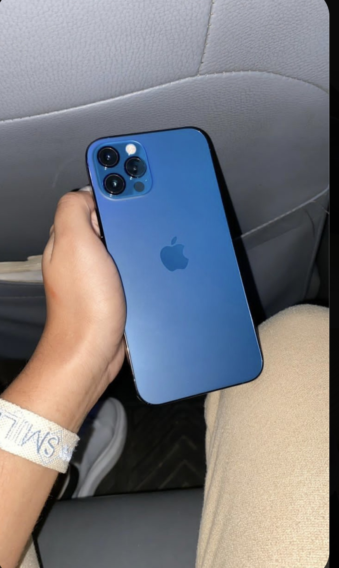 iPhone 12 Pro Max - disponible