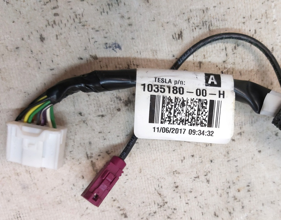 Rétroviseur extérieur gauche PREMIUM sans garniture supérieure Tesla modèle X 1035180-00-H