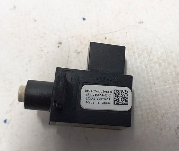 Tesla modèle X, capteur de température intérieure modèle 3 1045664-03-C
