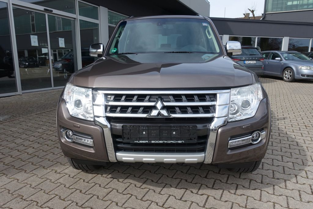 Mitsubishi Pajero 3.2 DI-D Top