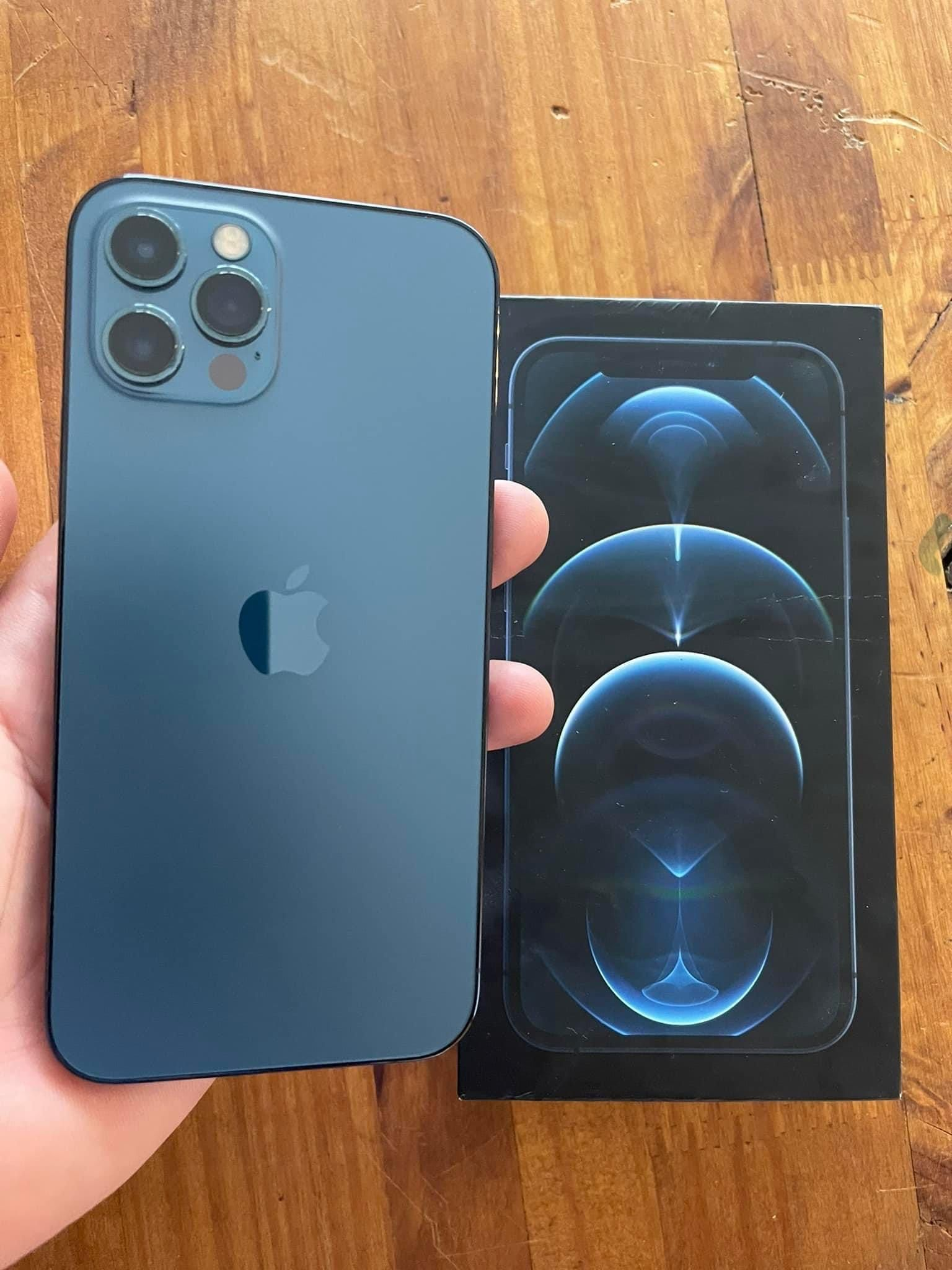 iPhone 12 pro en bon état
