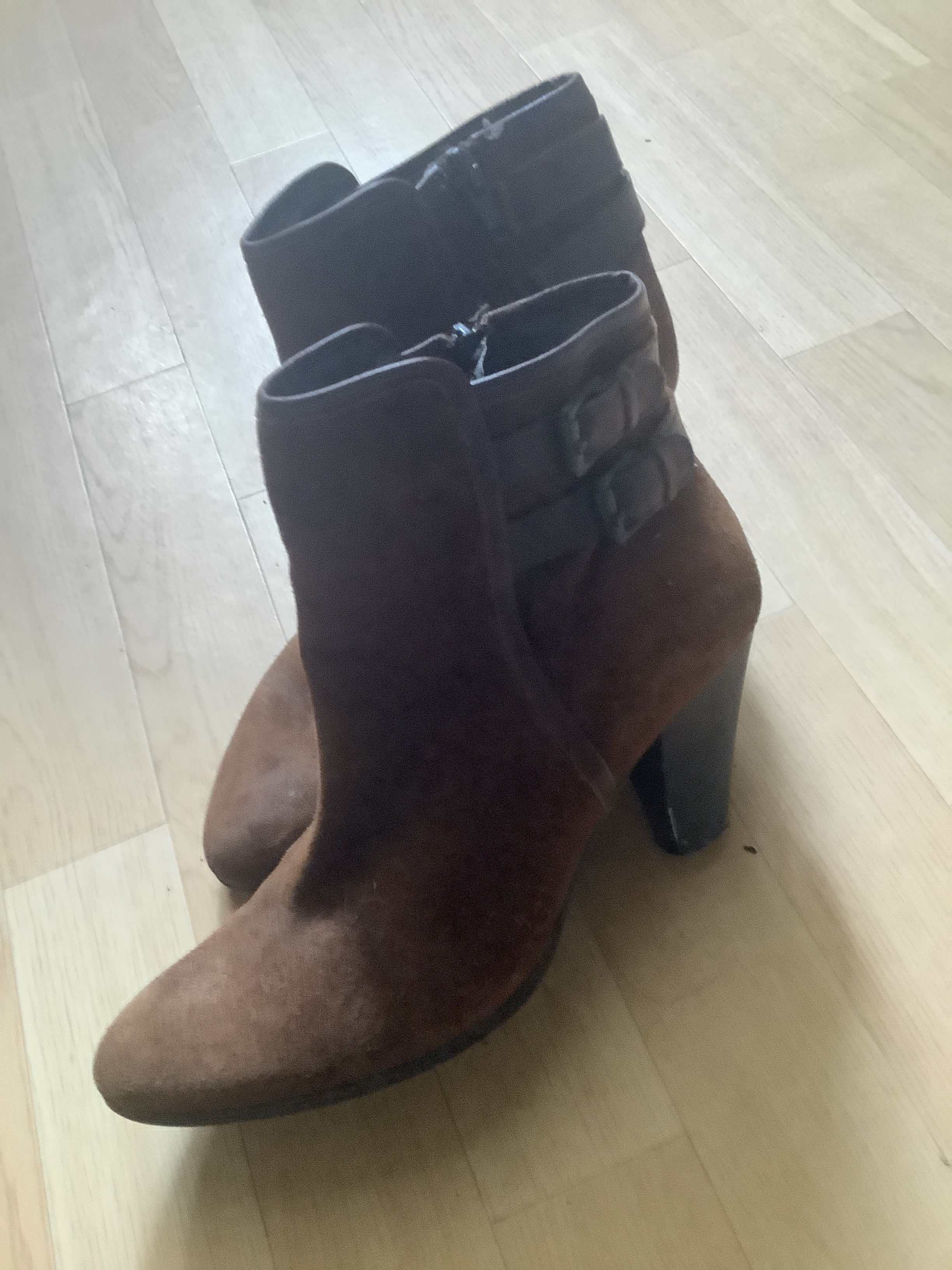 Chaussures Femme en Cuir - Comme Neuves