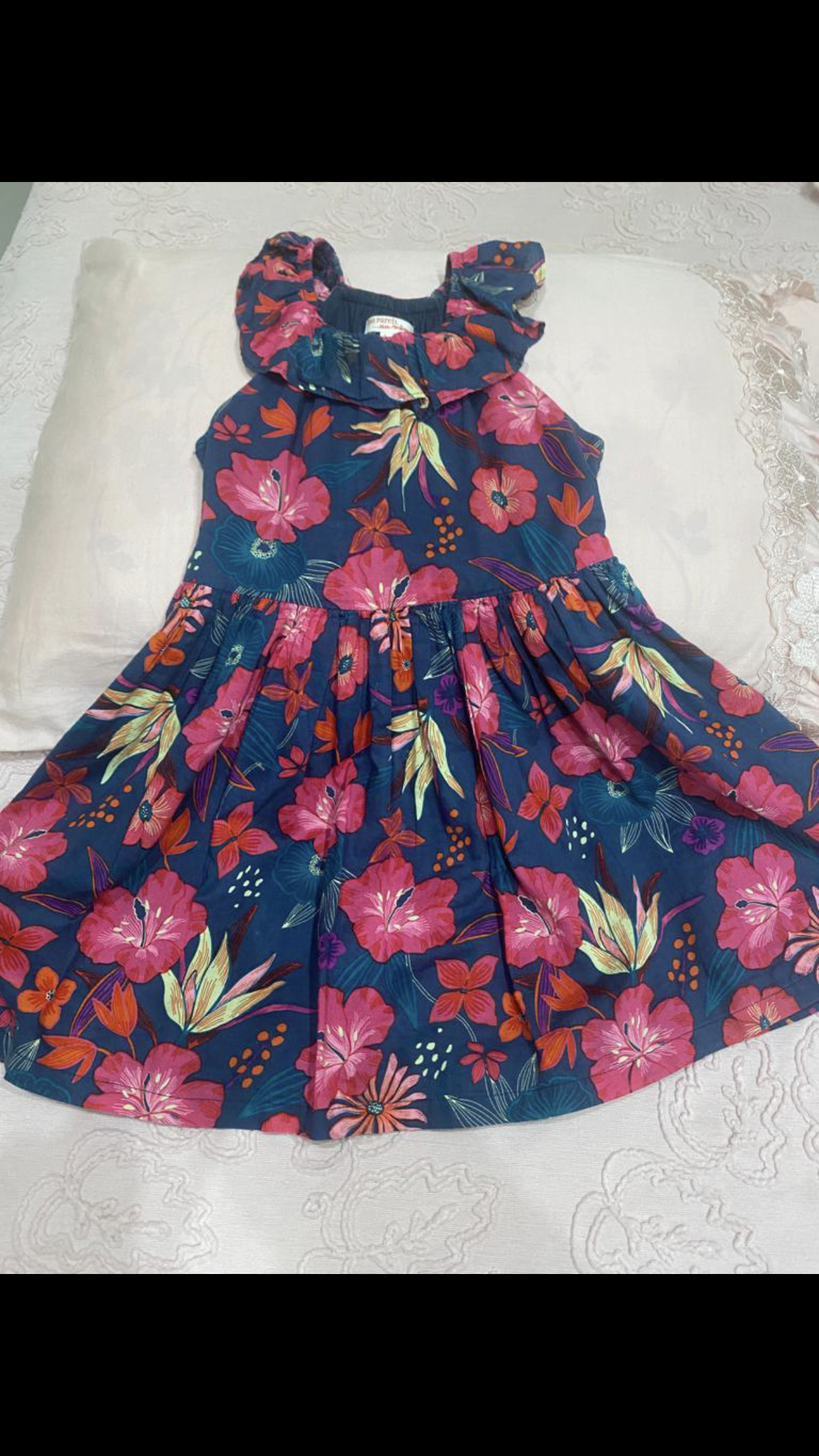 Robe enfant l’âge de 4 et 5 ans