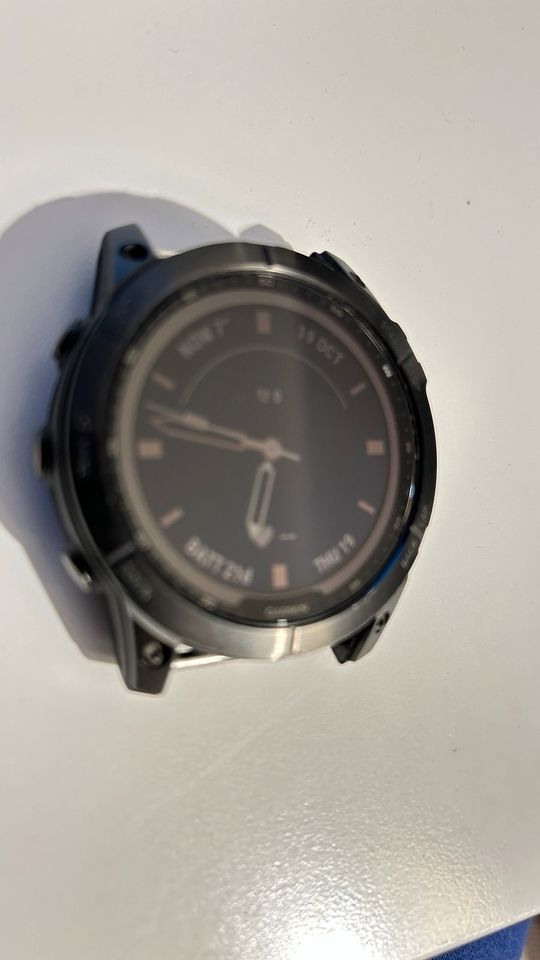 Garmin fenix 7x avec cartons et accessoires - Miniature 6