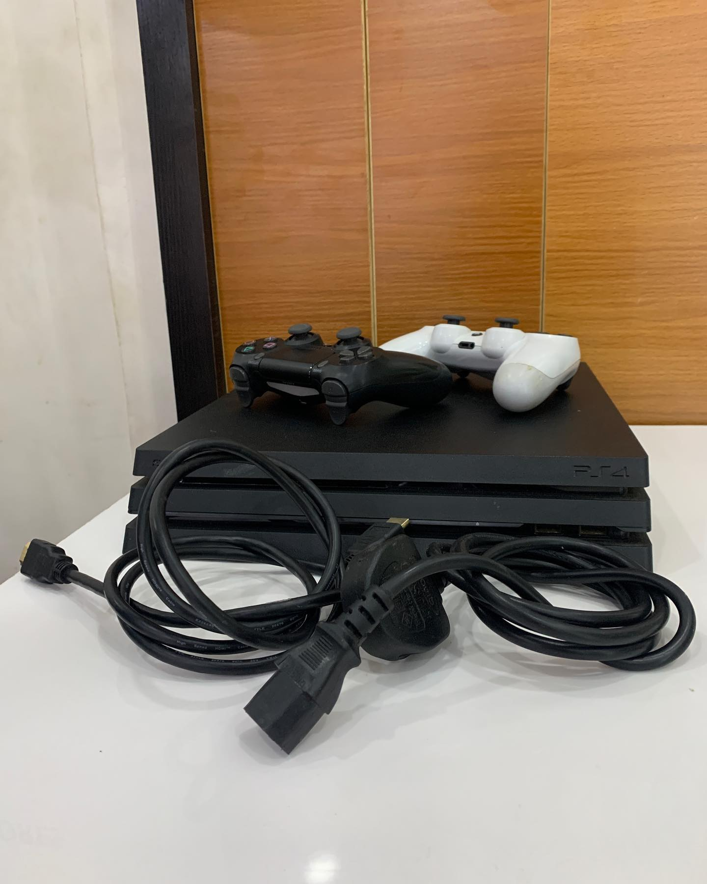 Console Playstation 4 pro