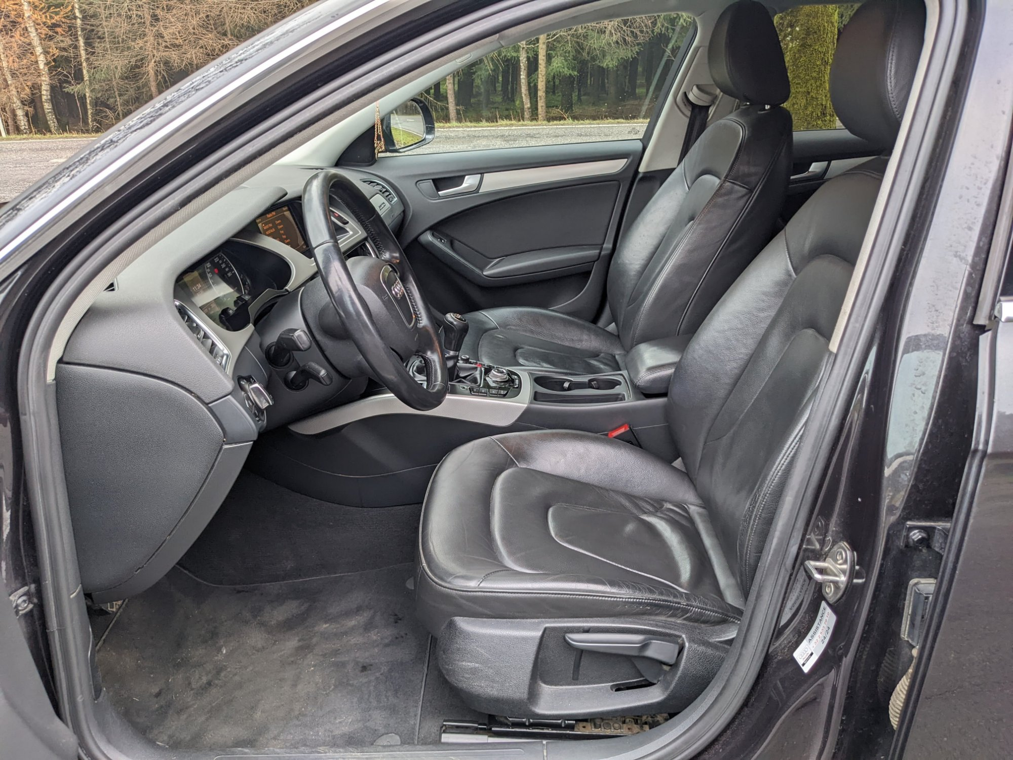 Audi A4 Allroad Quattro 2.0 TDI (2009) - Diesel - Manuelle - 136 hp - 268.998 km - Miniature 2