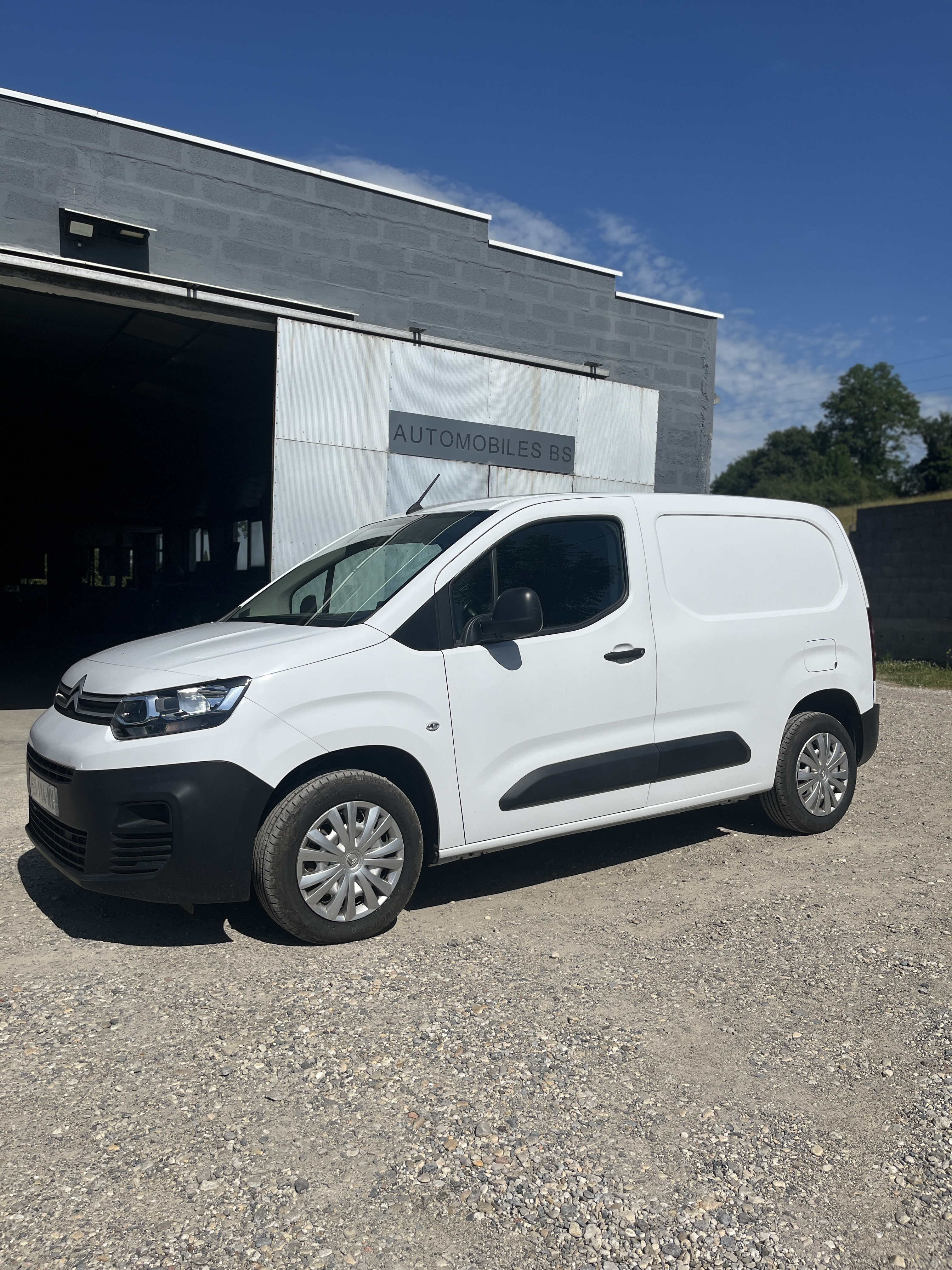 Citroën Berlingo BlueHDi 130 - Miniature 4