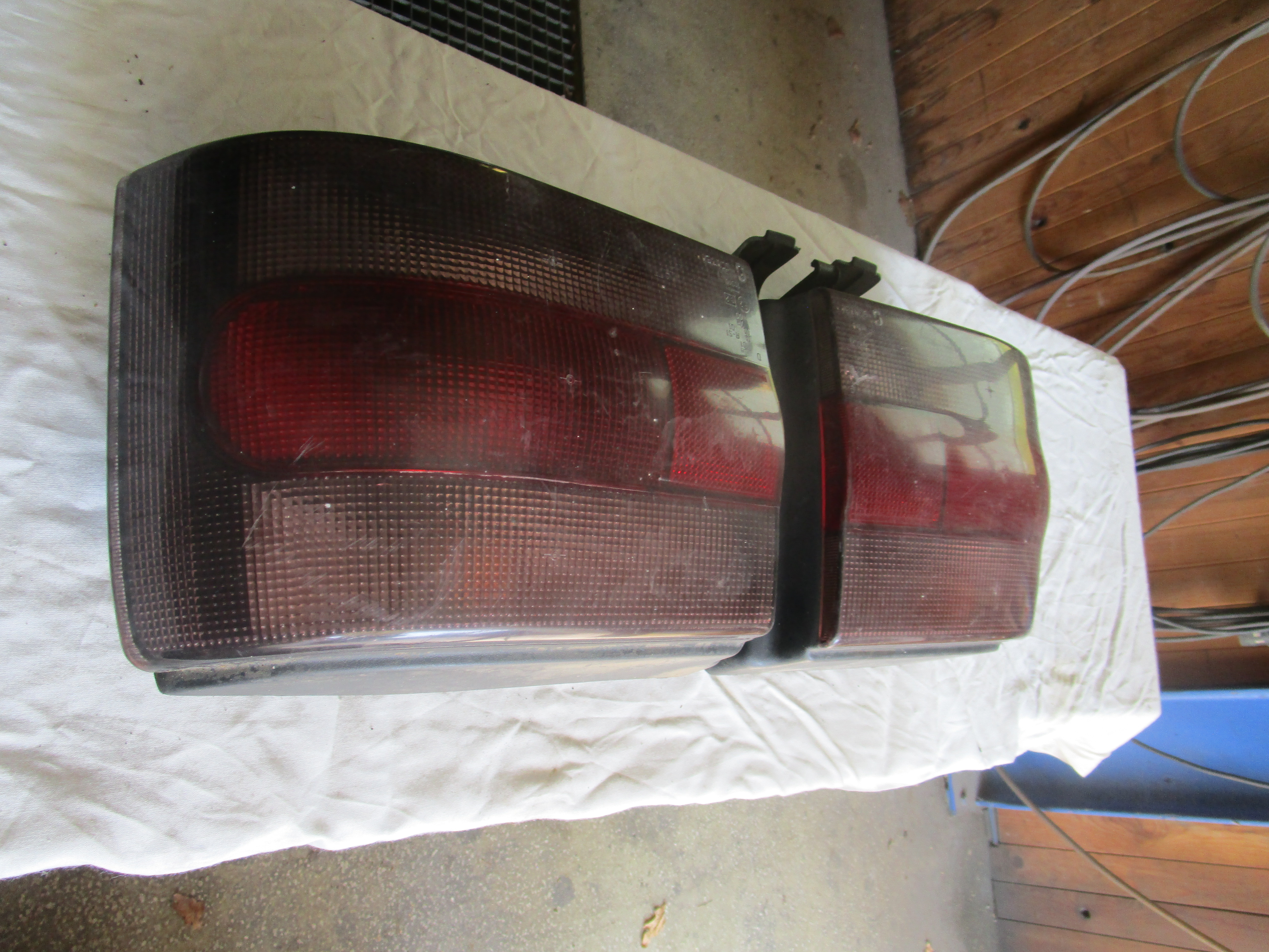 Renault R 19 car parts