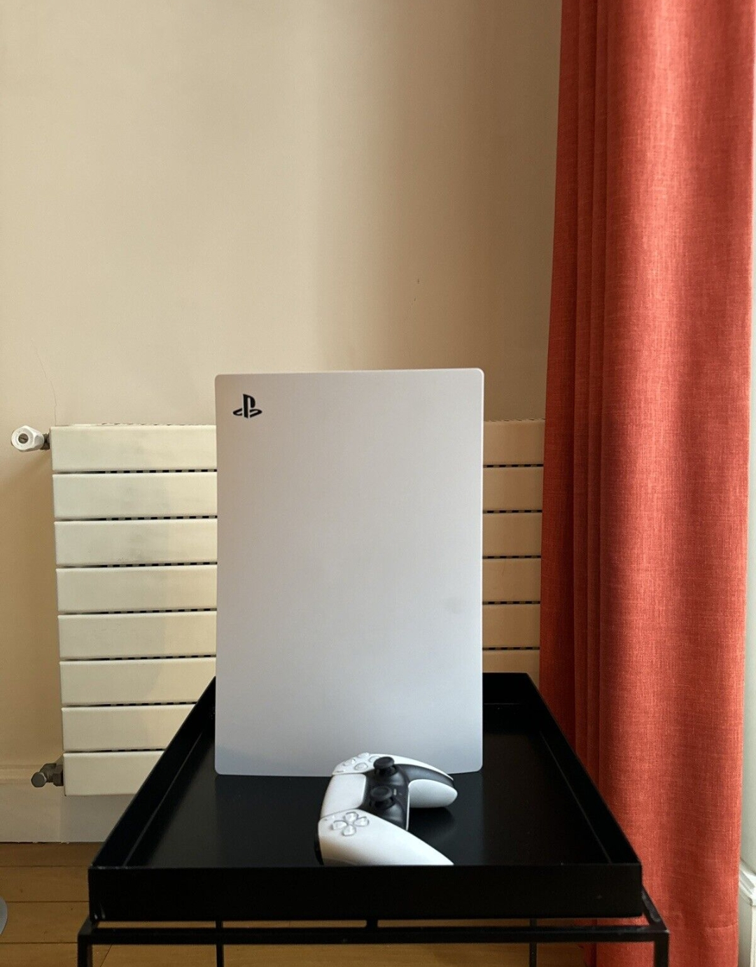 Vendo consola Sony PS5 Edición Digital - Bianco