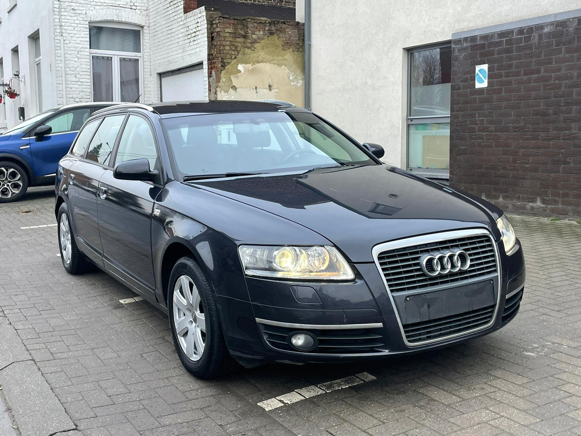 Audi A6 2.7 TDI (2005) - Diesel - Manuelle - 163 hp - 290.823 km