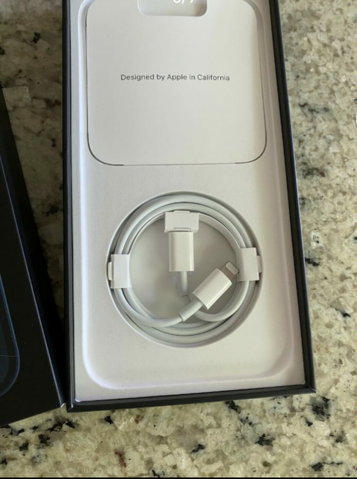 IPHONE 12 max pro - Miniature 3