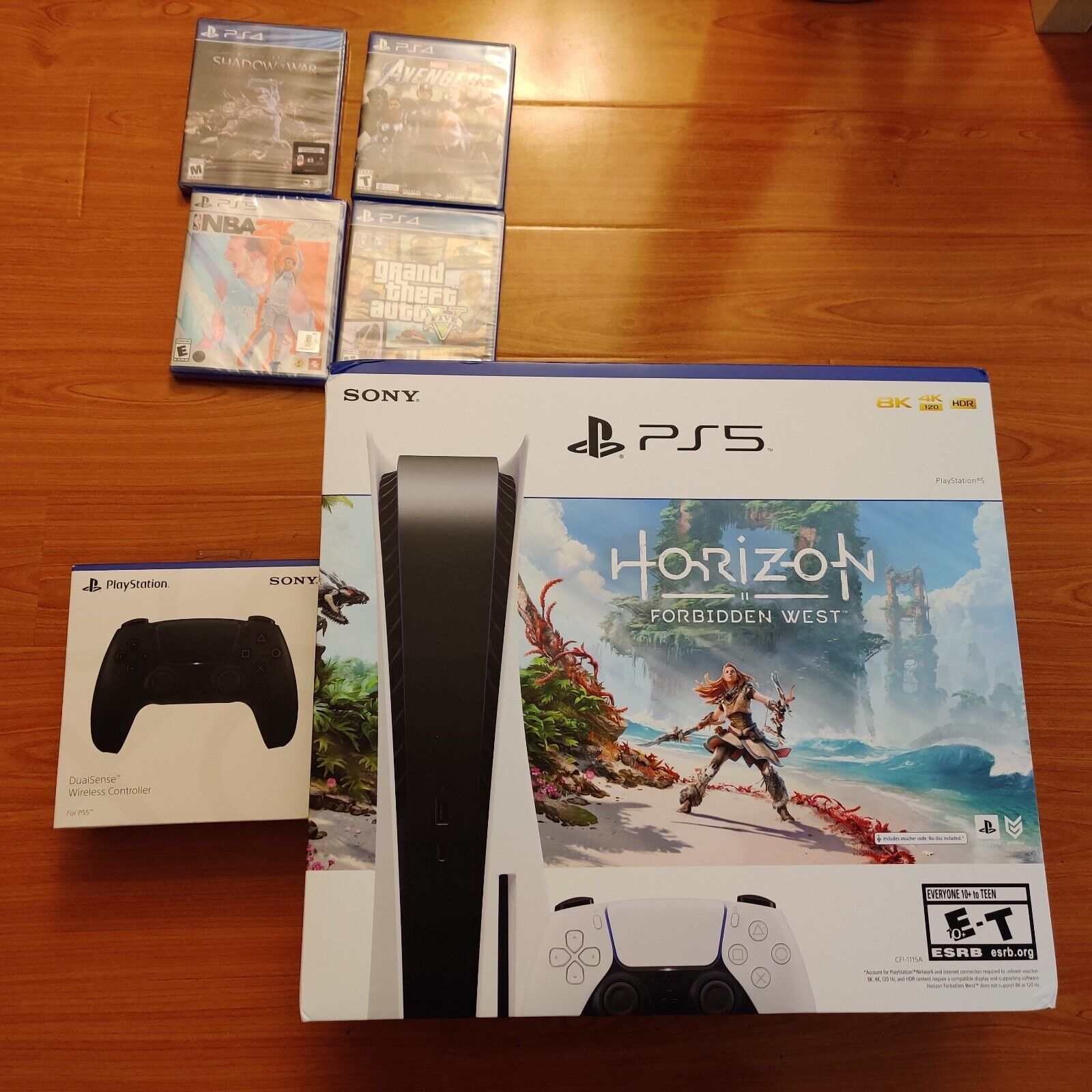 Sony PlayStation 5 Console Disc Version (PS5) Horizon Forbidden West Bundle - Miniature 3