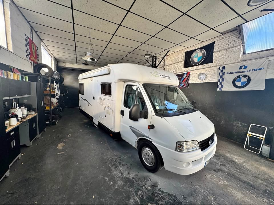 Camping car 2,8 JTD .130 cv 2005 FIAT ducato - Miniature 2