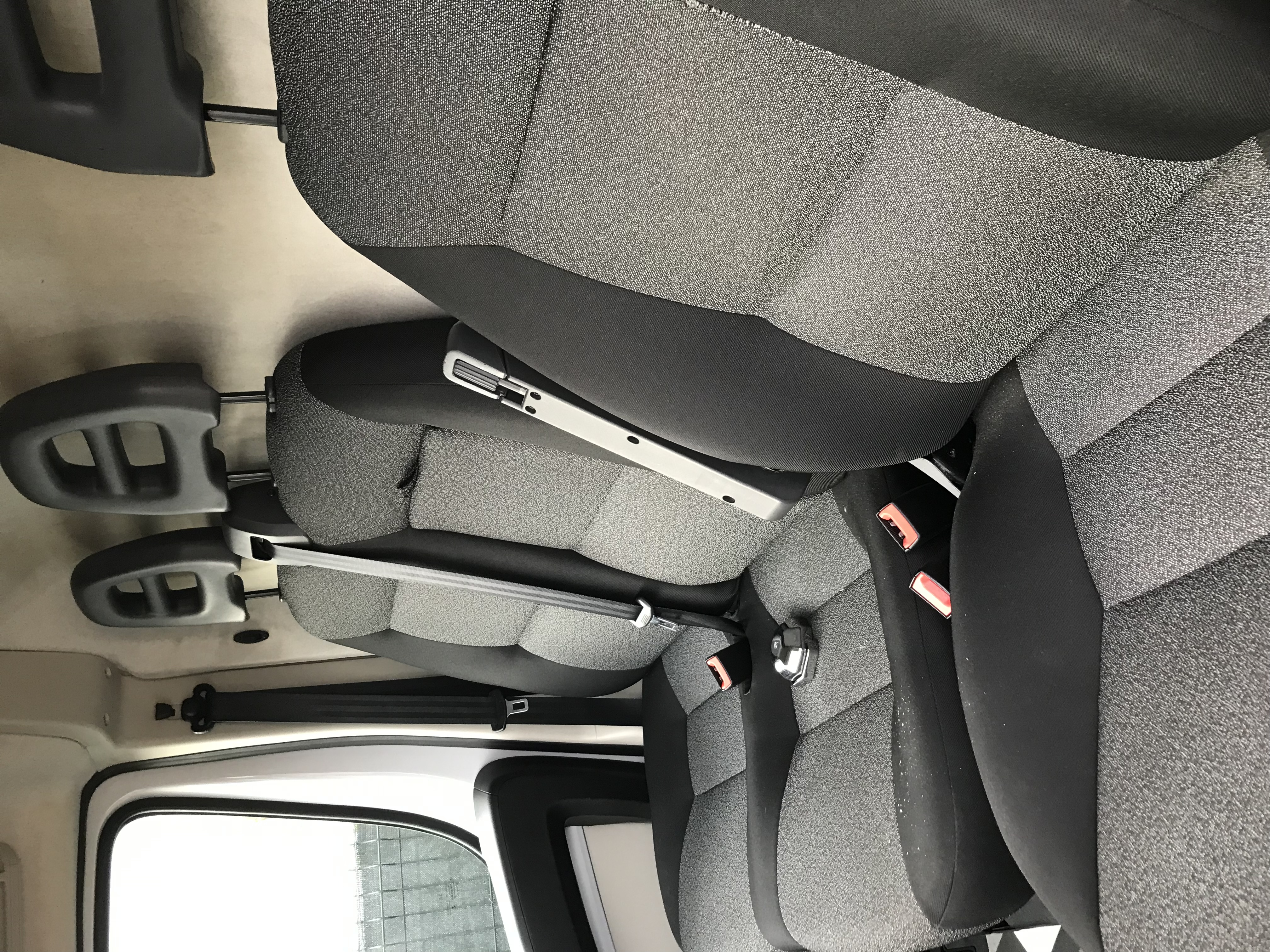 Fiat Ducato 120cv année 12/2019 - Miniature 3