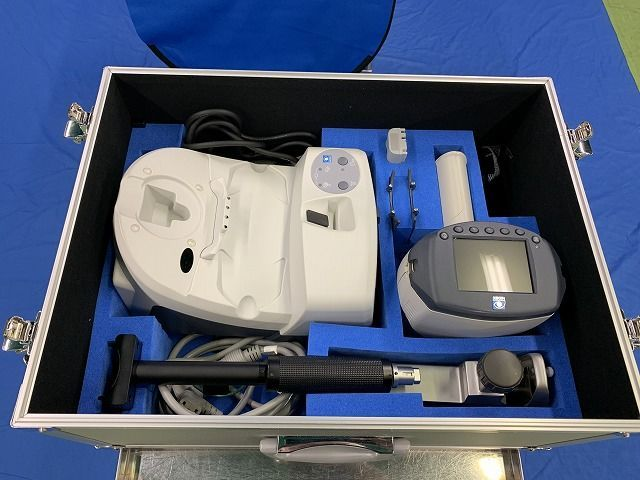 Nidek HandyRef-K Handheld Ref/Keratometer - Photo 1