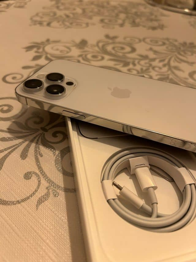iPhone 14pro max neuf