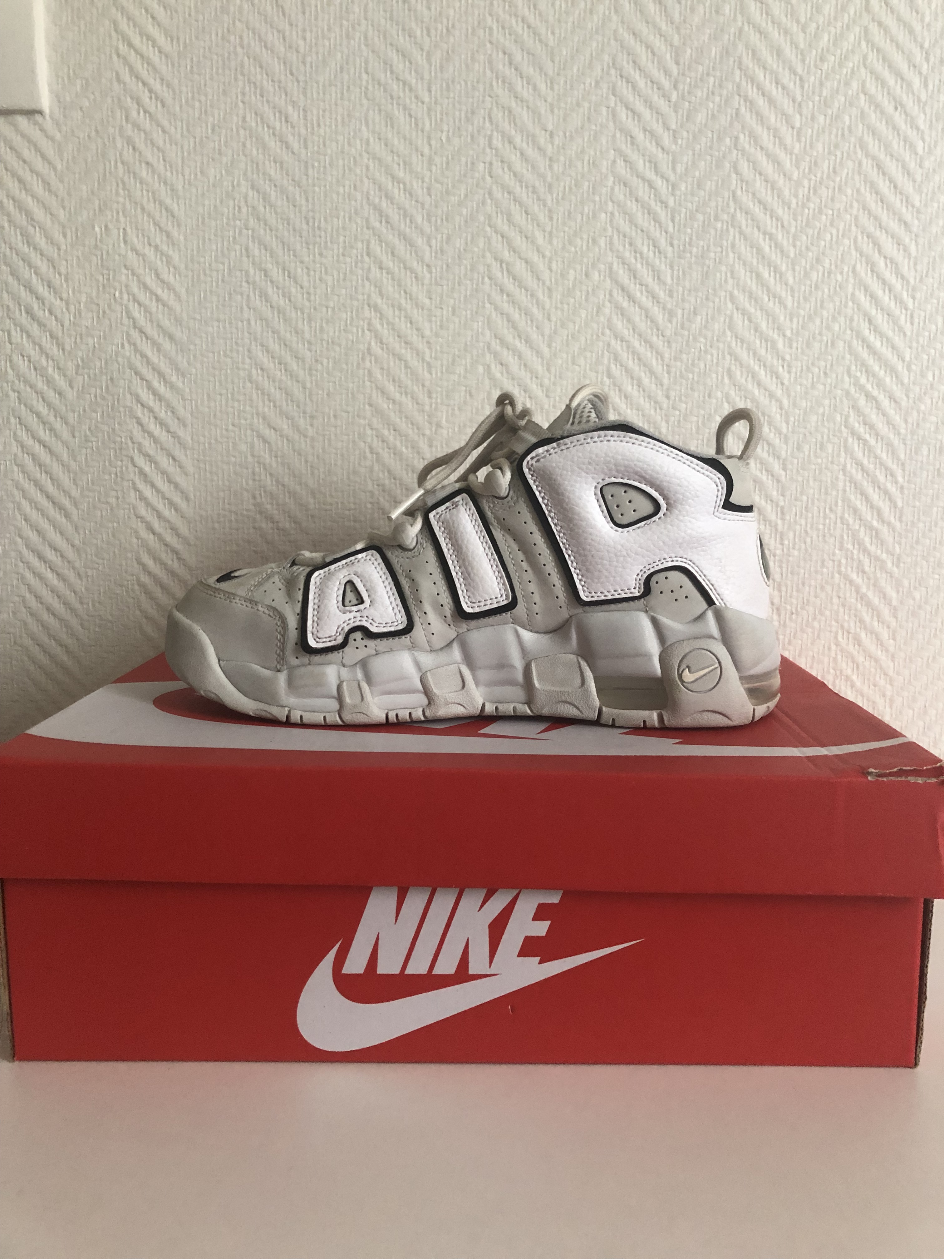 Nike Uptempo