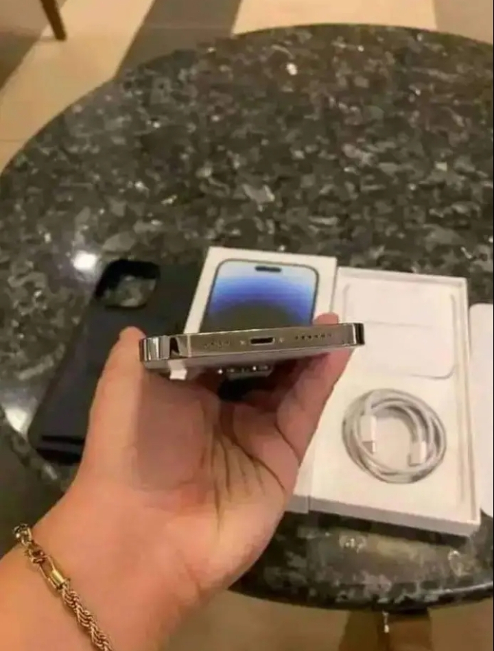 Vente iphone 14 pro max