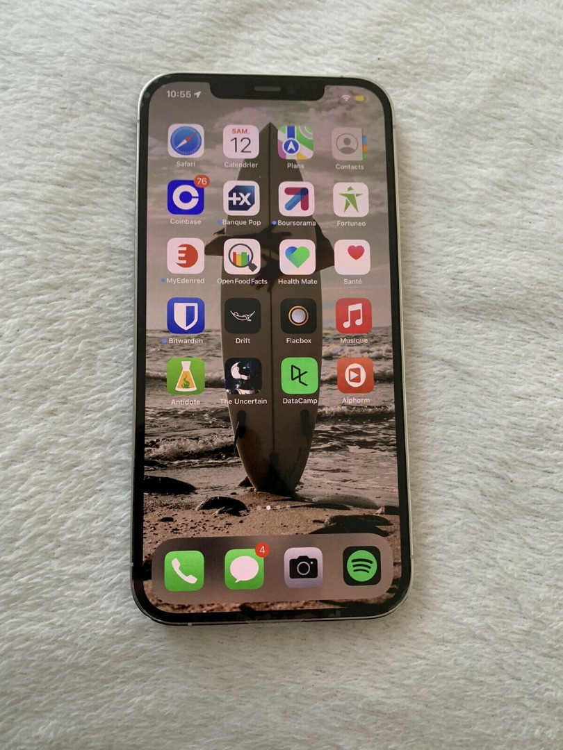 IPhone 12 Pro Max en parfait état 256gb - Miniature 2